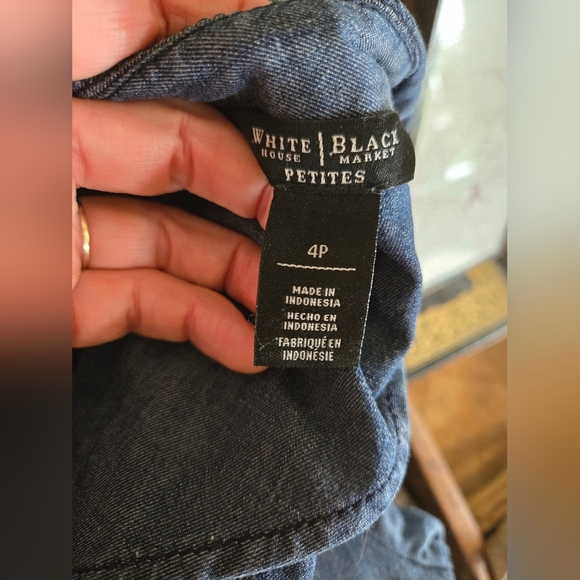 WHBM | Women's Double-Breasted Blue Blazer, Size 4P - Picture 5 of 9